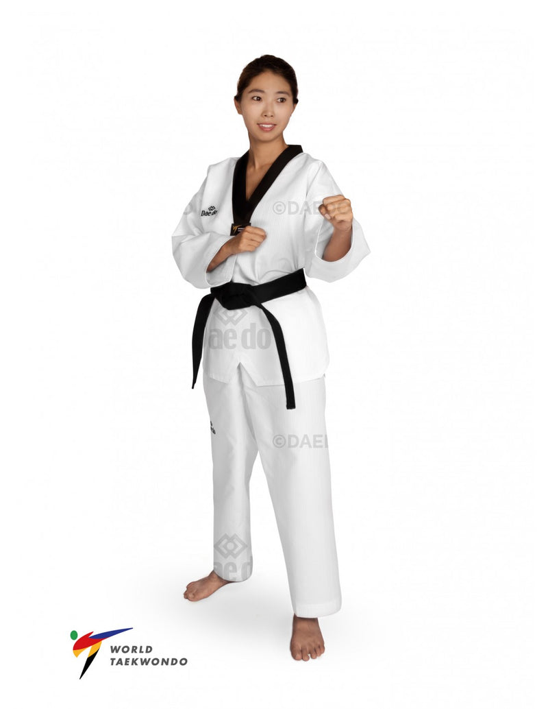 Dobok Nuevo WT - Cuello Negro- TA 1035 desde 35,99 €